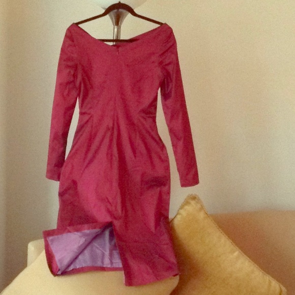 💜🌺💜 Talbot Runhof - Vintage Fitted Draped Dress - Picture 2 of 9
